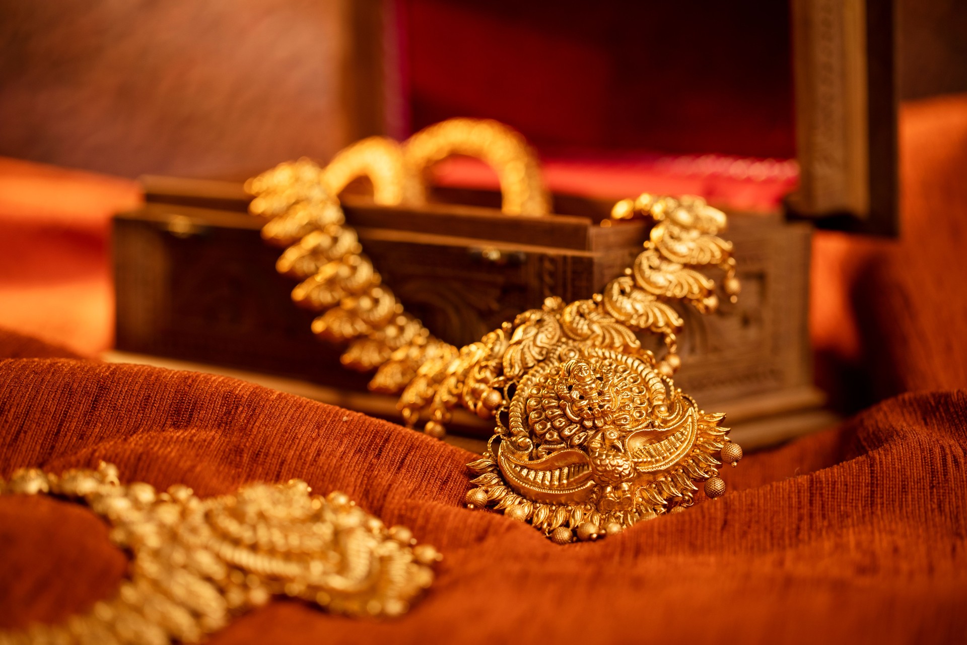 Indian Traditional Gold Necklace